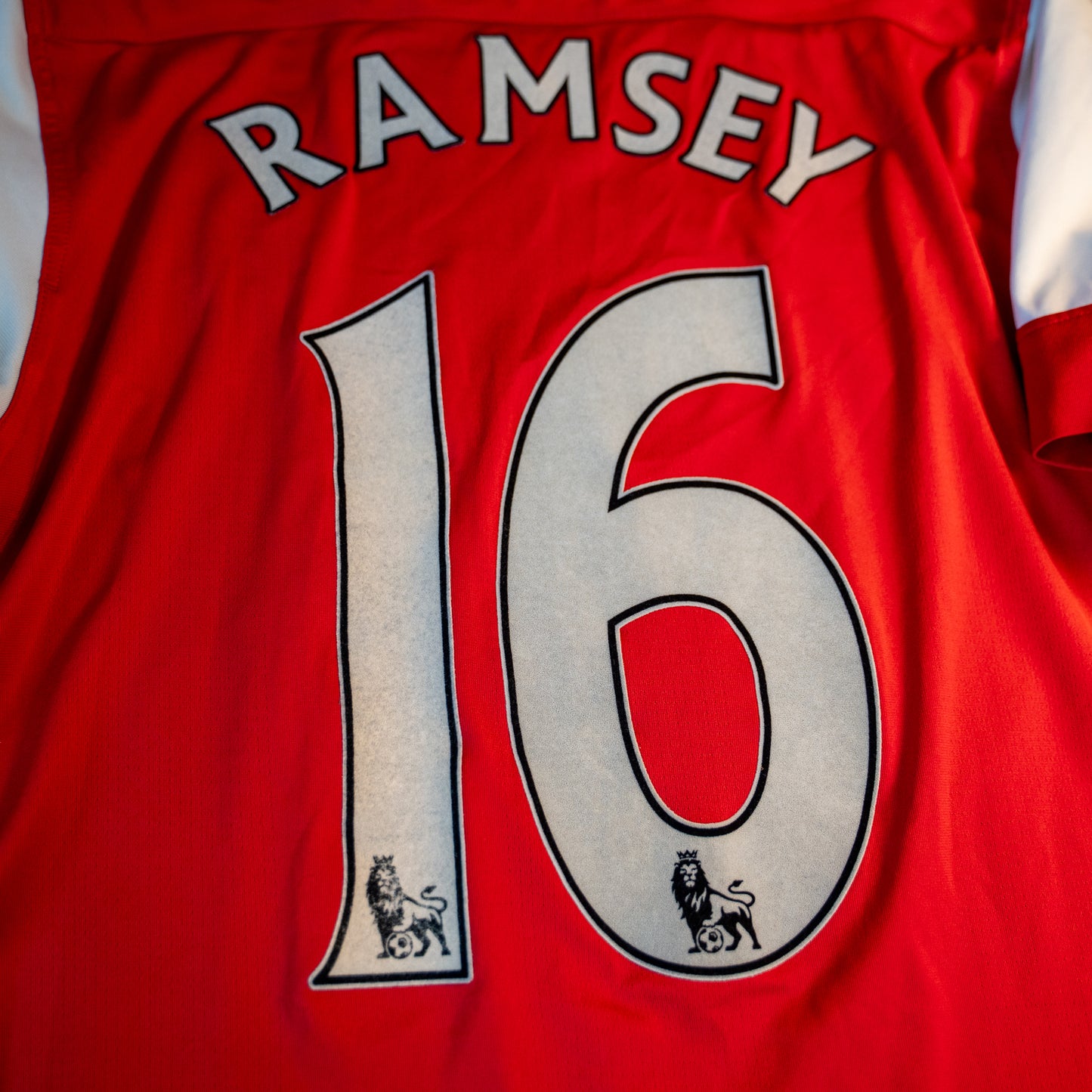 Arsenal 2010 2011 Home #16 Ramsey Football Shirt Nike M men 386821-620