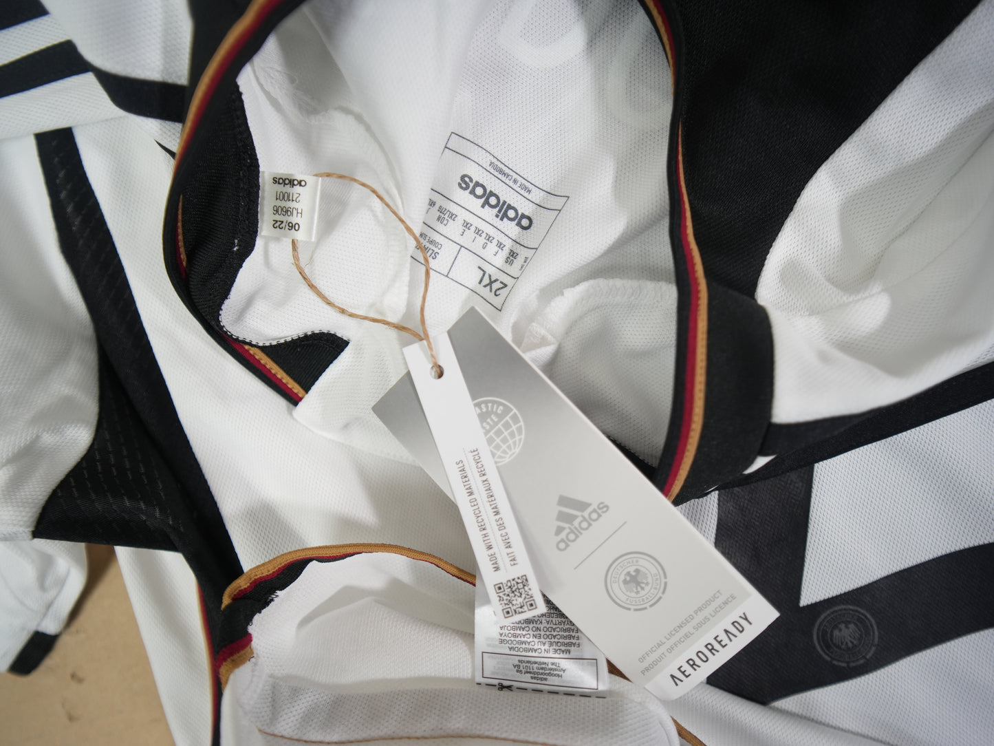 Germany 2022-2023 #21 Gundogan XXL Home Football Shirt BNWT