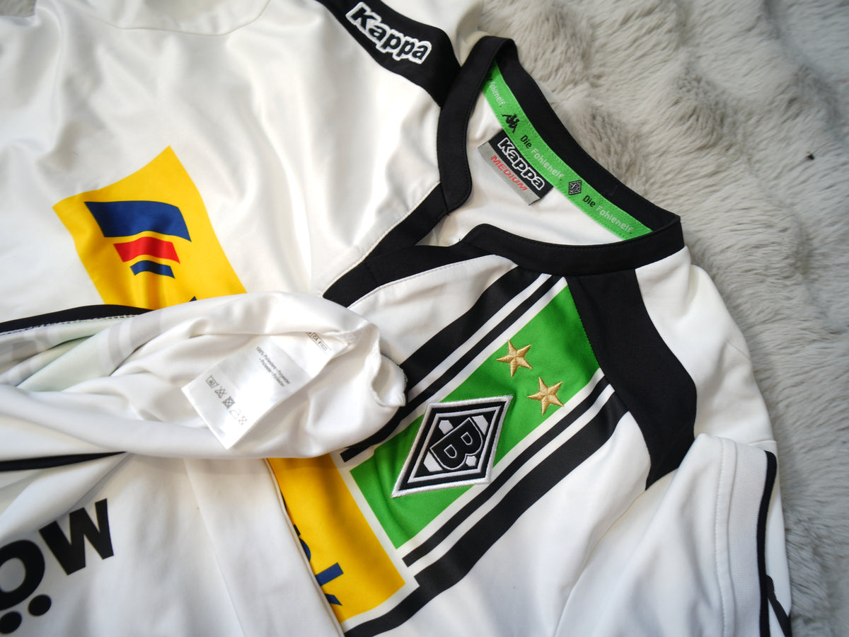Borussia Monchengladbach 2015-2016 #34 Xhaka M Away Football Shirt