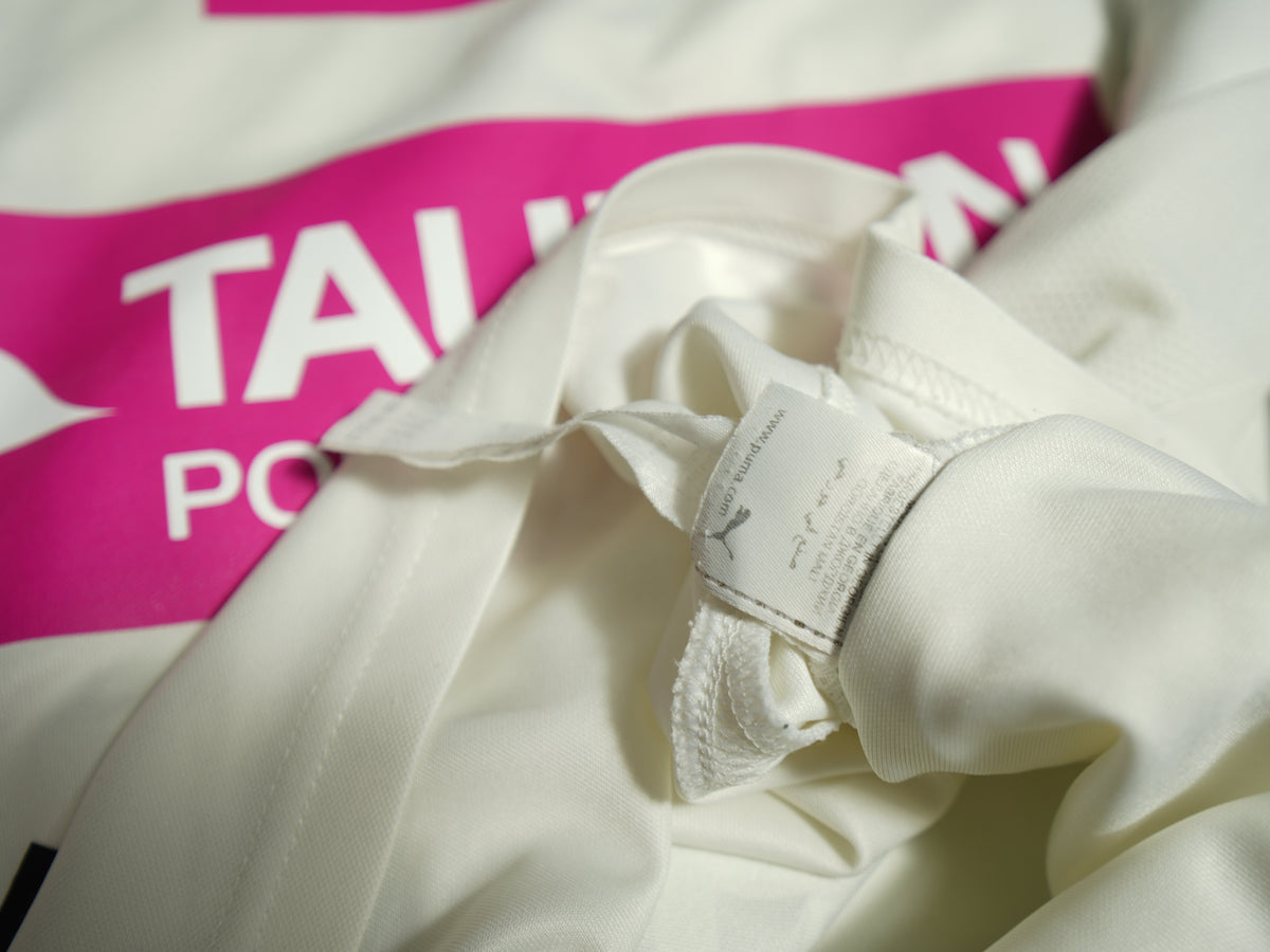 Śląsk Wrocław 2011-2012 #11 Mila M Away Football Shirt