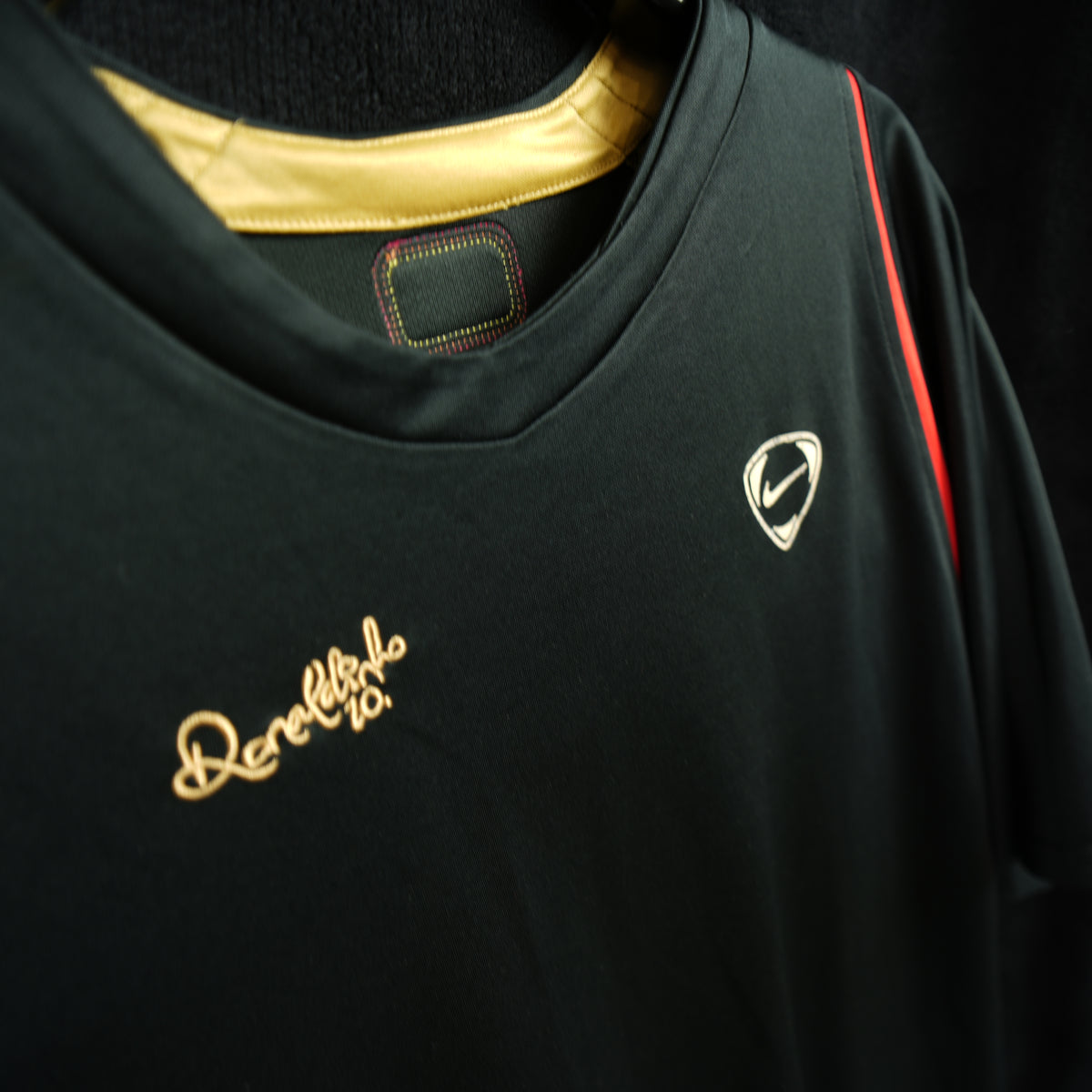 Ronaldinho R10  #10 Ronaldinho XL Training Football Shirt