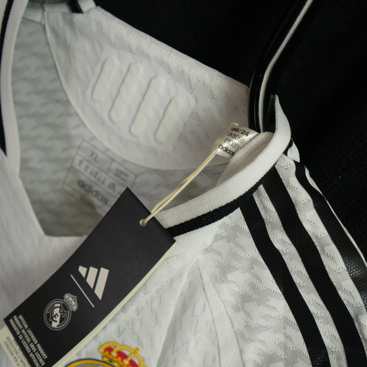 Real Madrid 2024-2025 #15 Arda Guler XL Home Football Shirt BNWT