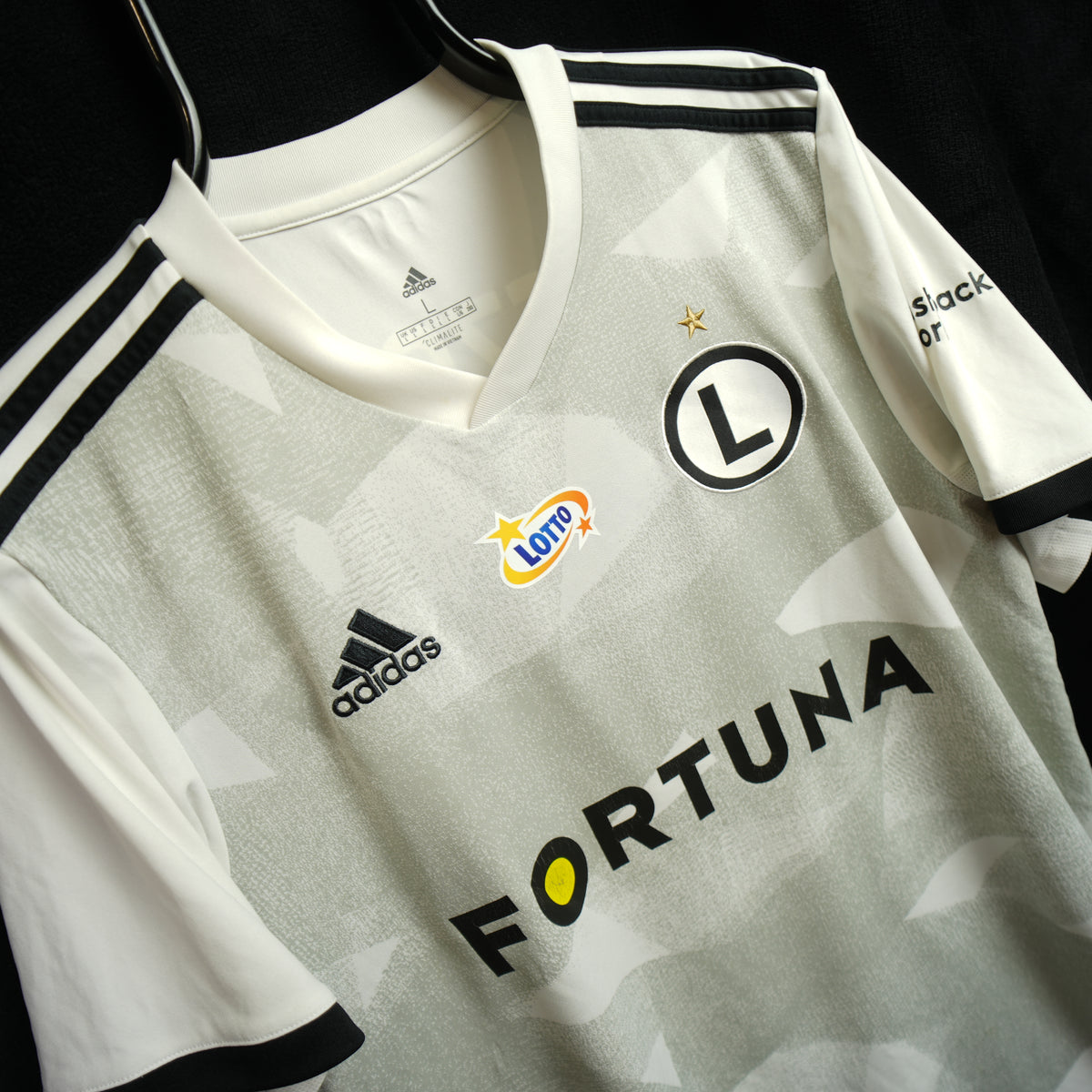 Legia Warszawa 2019-2020 #22 Wszołek L Home Football Shirt