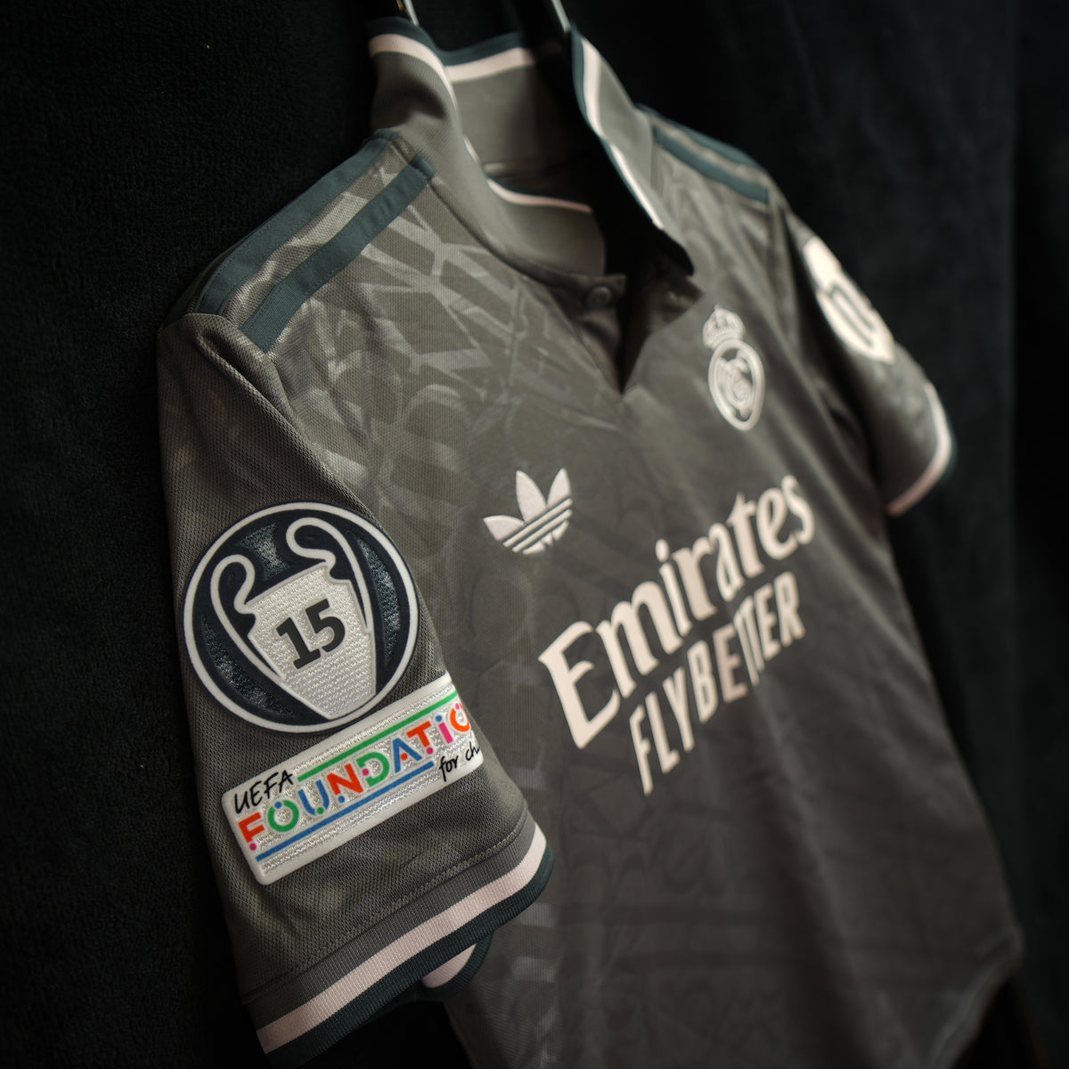 Real Madrid 2024-2025 #9 Bellingham S Third Football Shirt BNWT