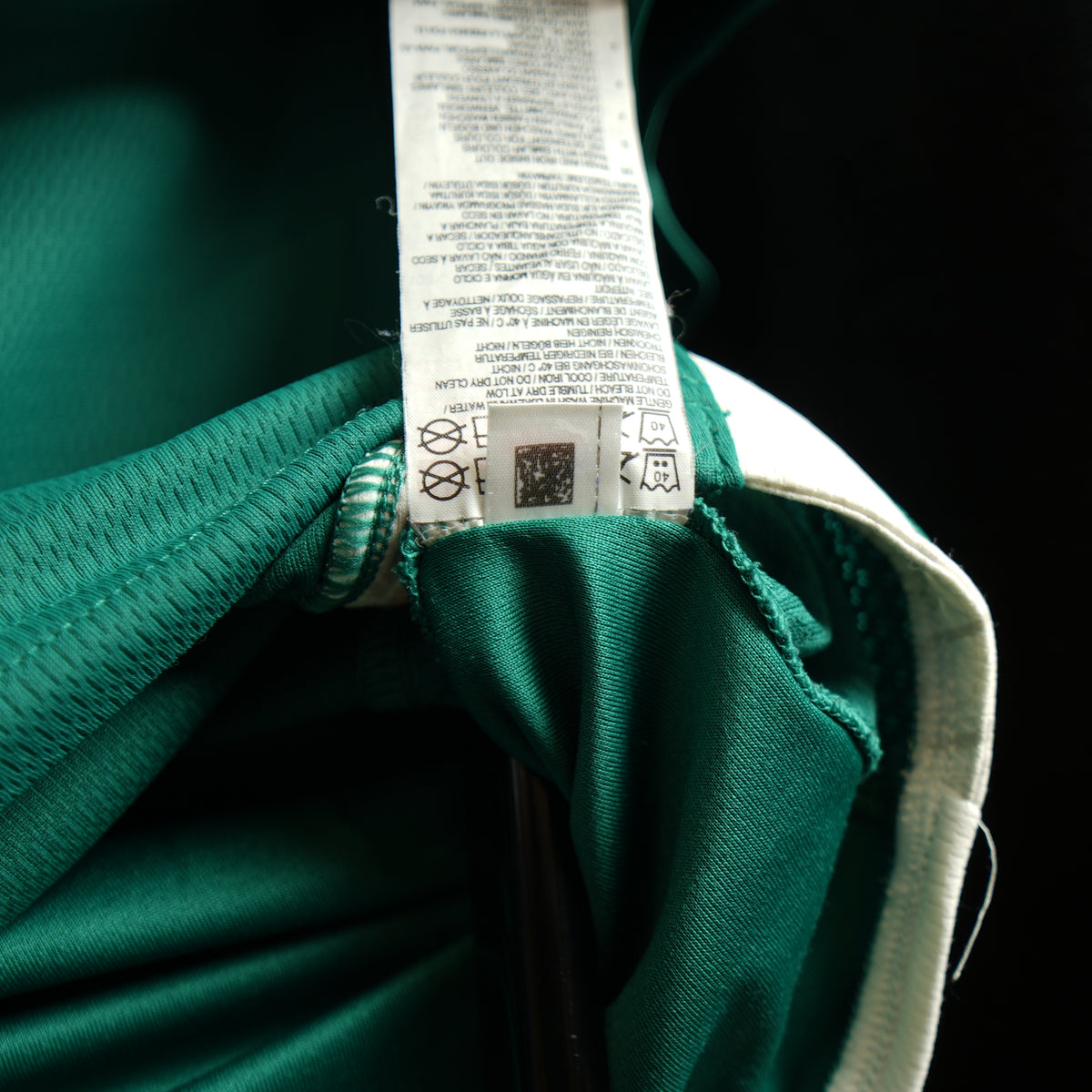 Śląsk Wrocław 2010-2011 #11 Mila L Home Football Shirt