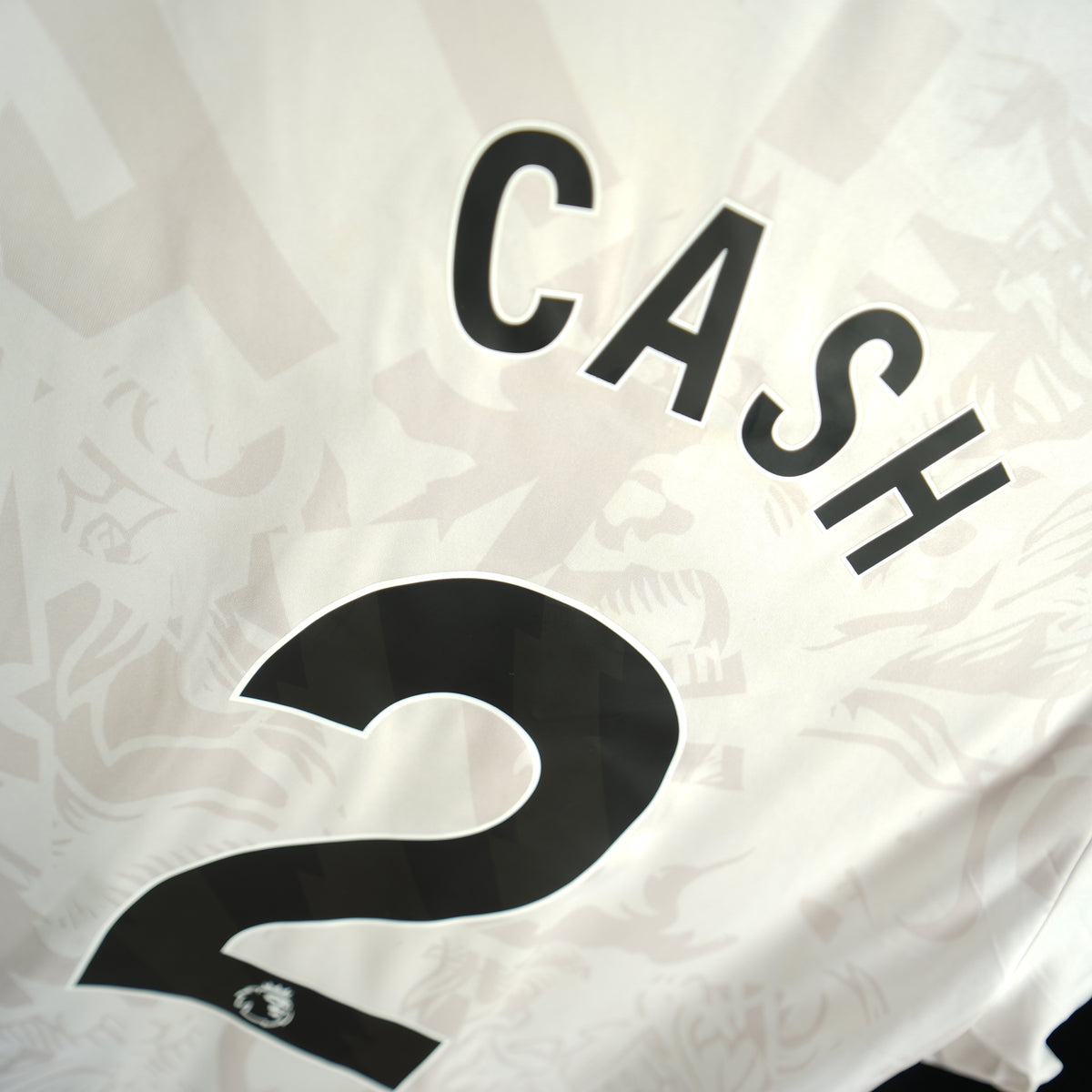 Aston Villa 2003-2004 #2 Cash L Away Football Shirt