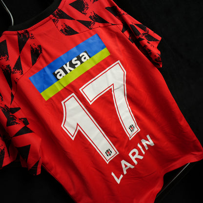 Besiktas 2020-2021 #17 Larin M Third Football Shirt