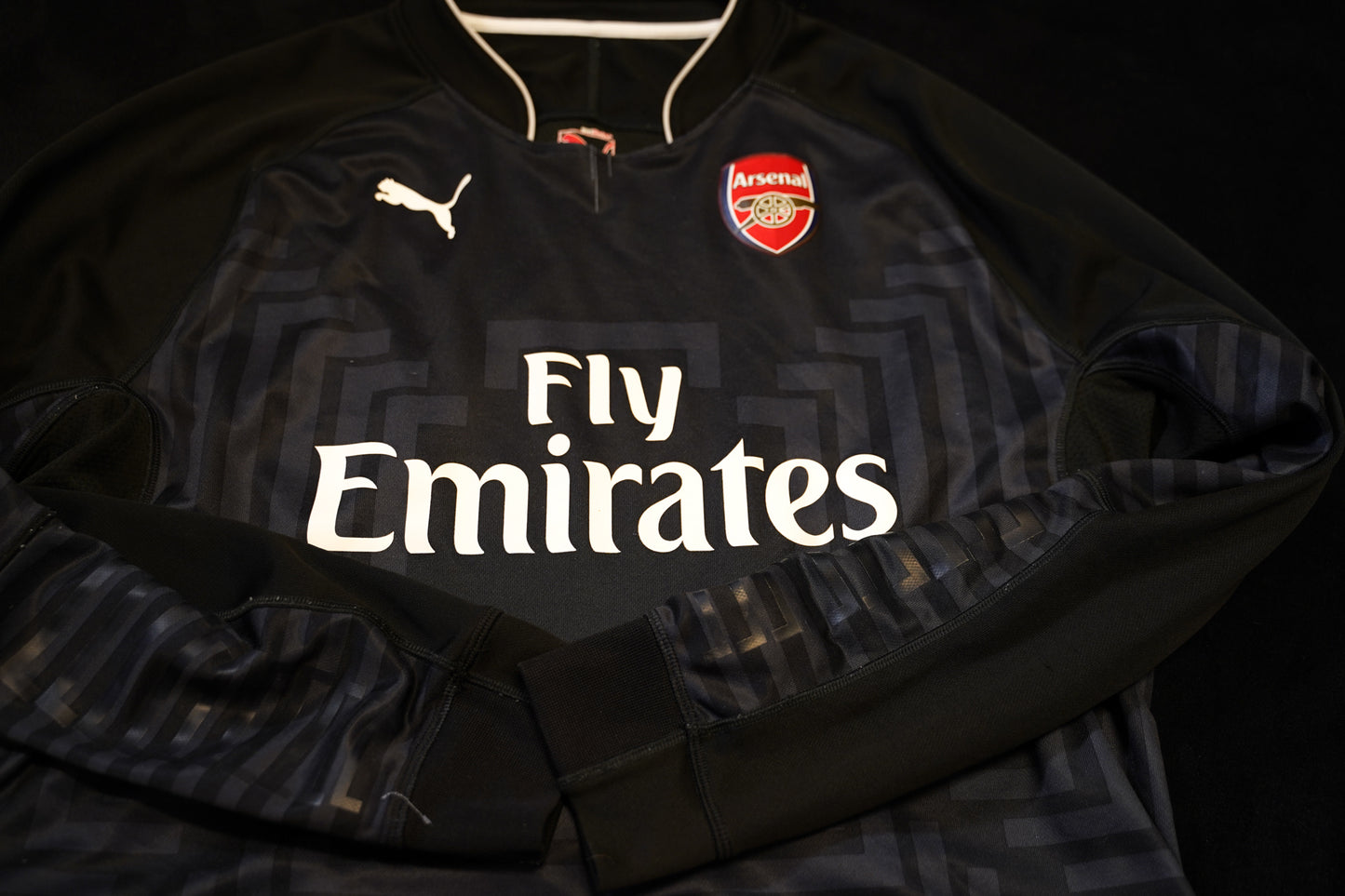 2014–2015 Arsenal Goalkeeper Jersey – #1 Szczesny Puma Long Sleeve Football Shirt 2XL