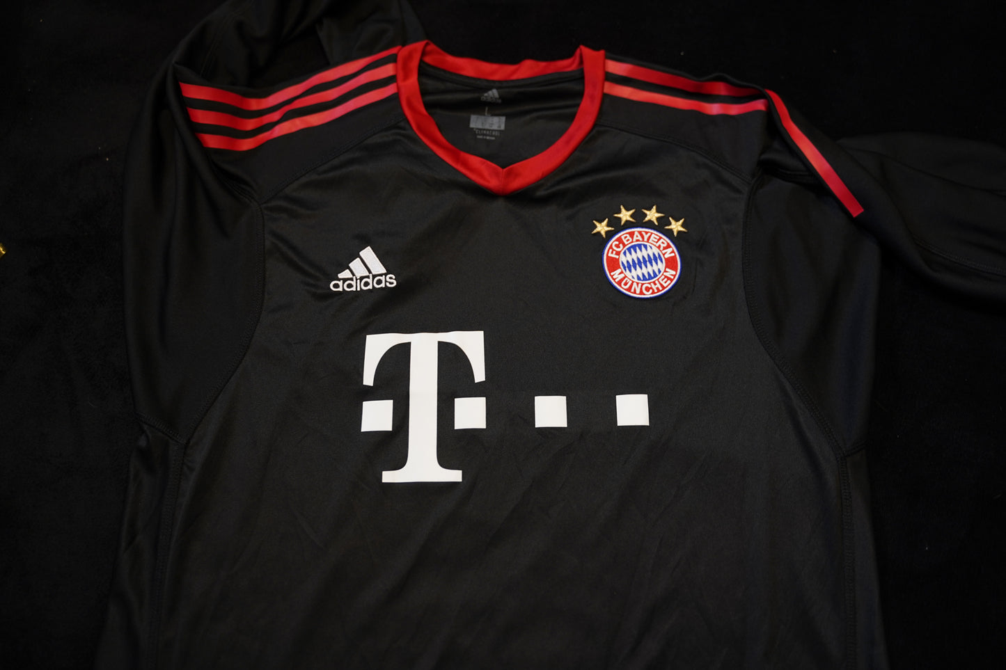 2017 2018 Bayern Munich #1 Neuer Goalkeeper L men AZ7947