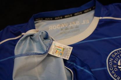 El Salvador 2009 2011 National Team Mitre M Home Football Shirt