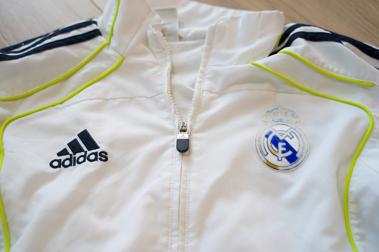 Real Madrid 2010 Jacket Sweatshirt Long Sleeve Adidas M men p94577