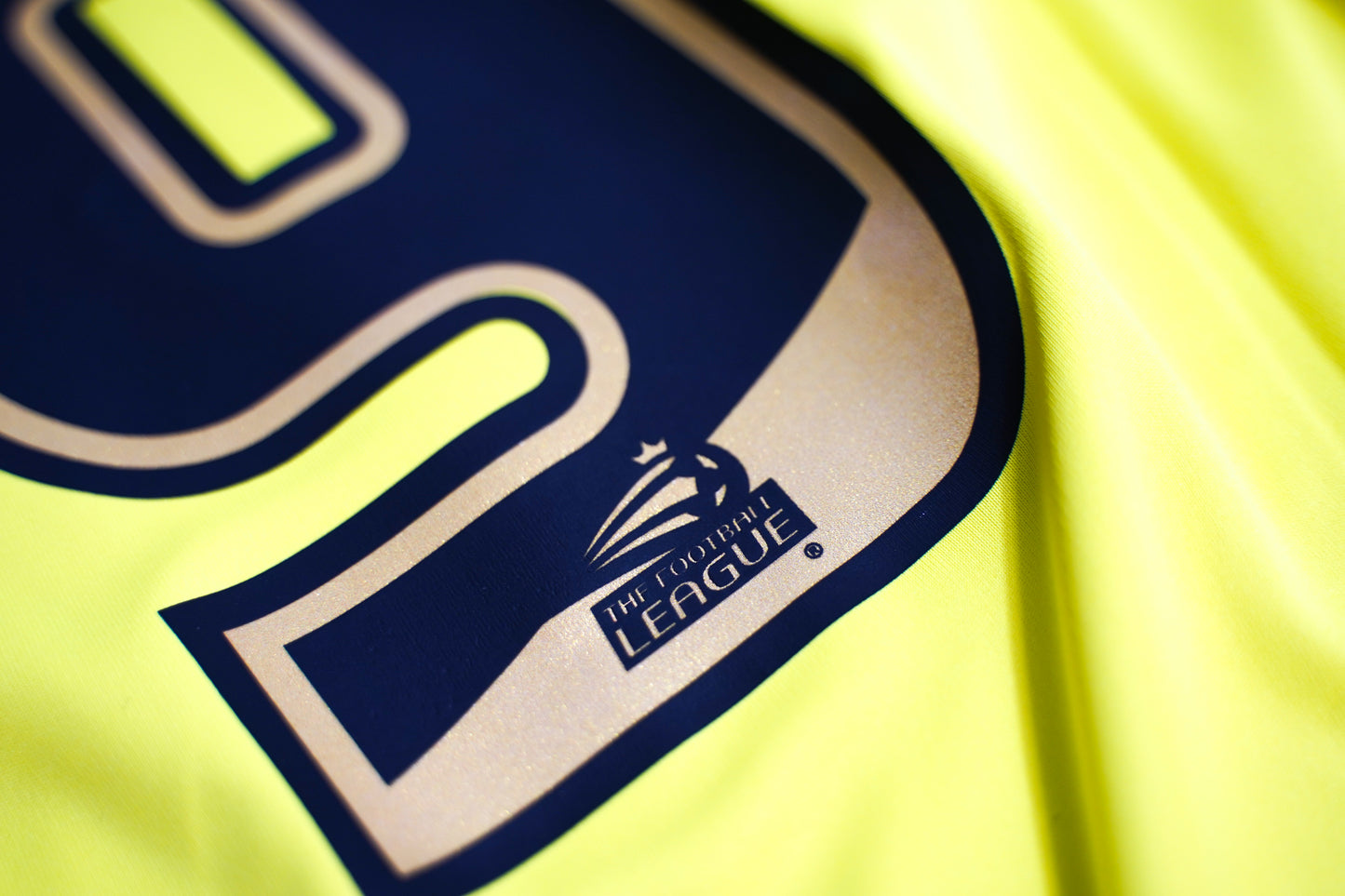 2011-2012 Watford #9 Deeney Football Shirt Burrda Sport Home M men