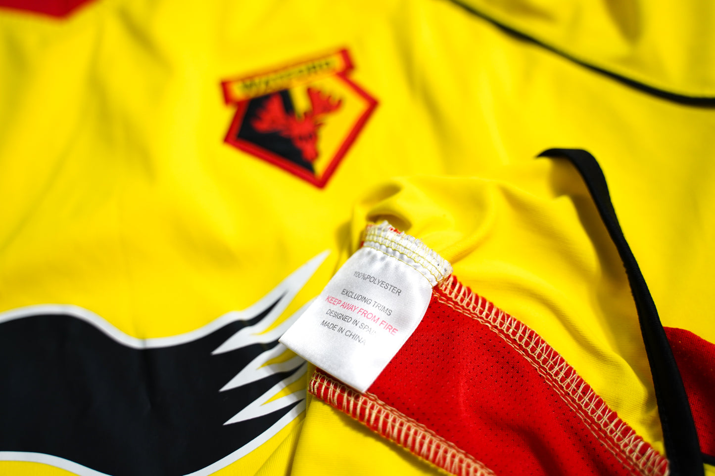 2011-2012 Watford #9 Deeney Football Shirt Burrda Sport Home M men