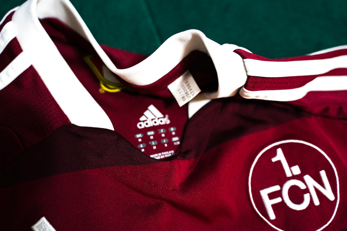 2011-2012 Nurnberg Away #25 Pinola Football Shirt M men Adidas U38205