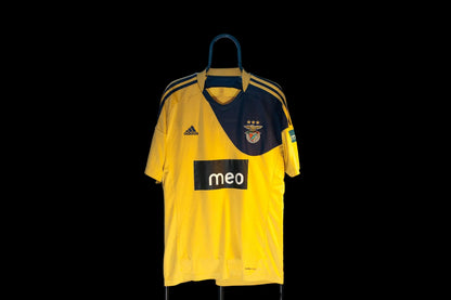 Benfica 2010-11 Away #30 Saviola Football Shirt Original Jersey L New Balance P00586