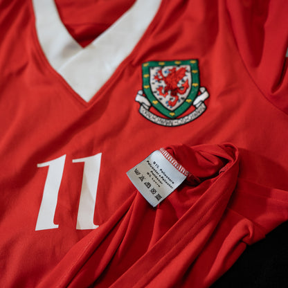 Wales 2006 2007 Home Kappa #11 Giggs Football Shirt S men