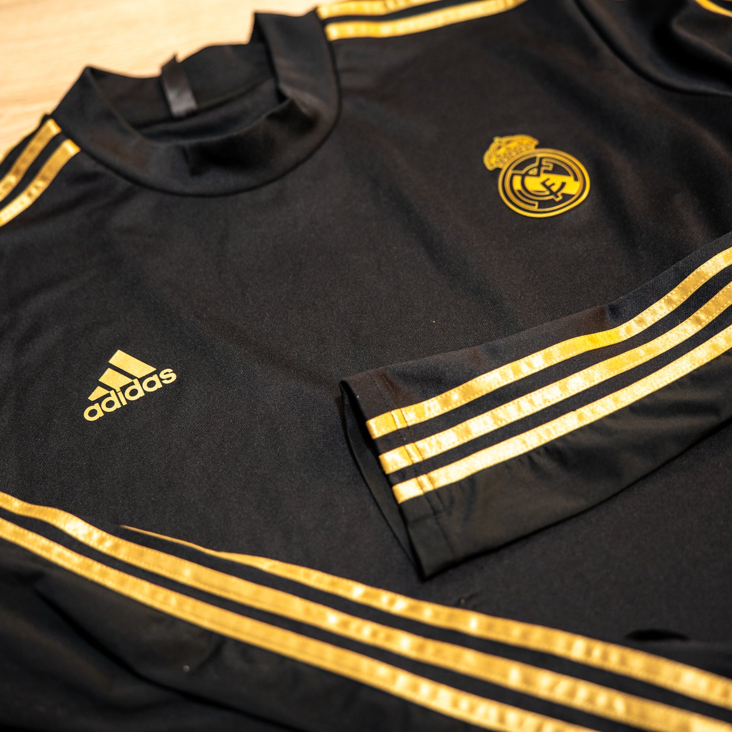 Real Madrid Training Top Black & Gold Long Sleeve Sweatshirt Adidas 3XL DX7836