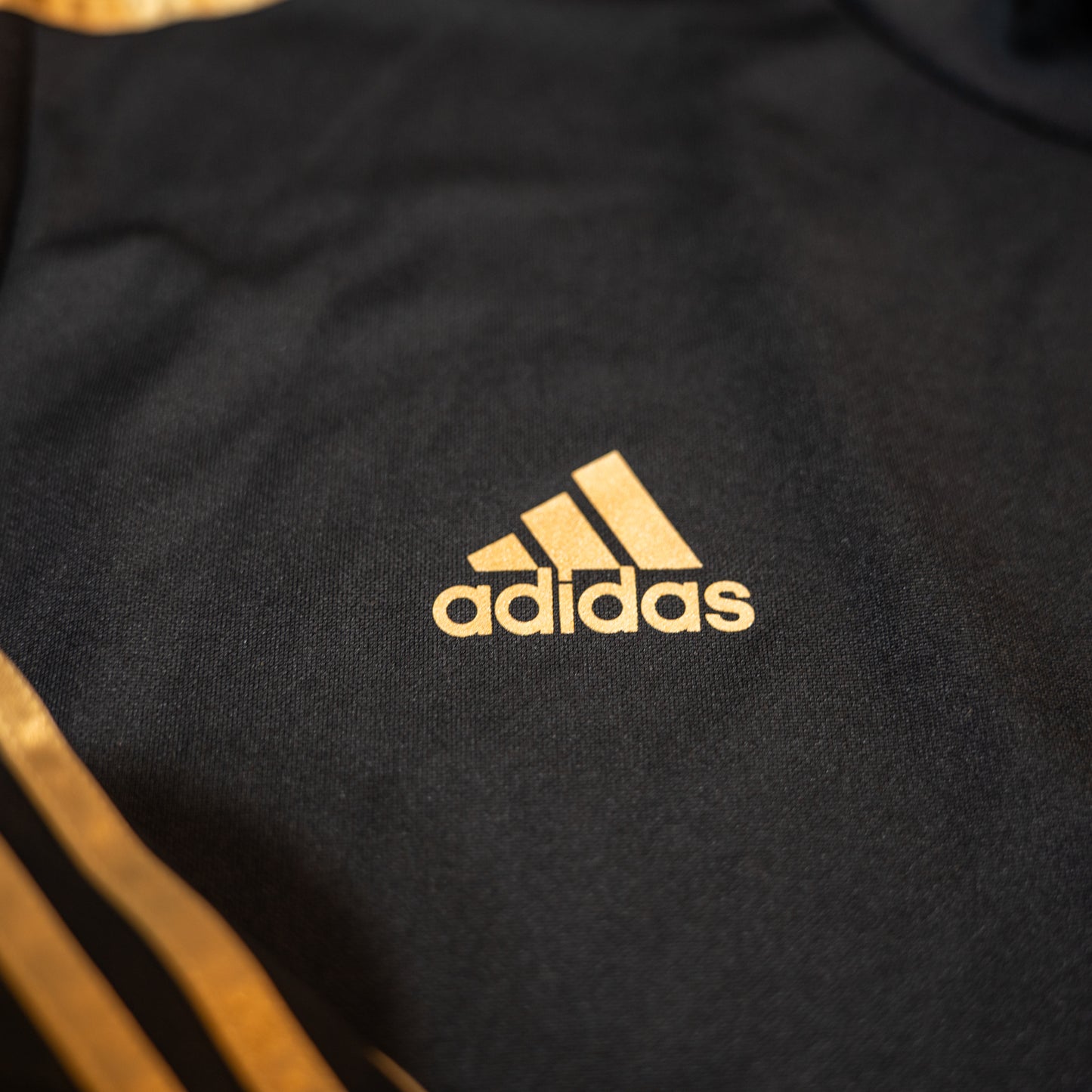 Real Madrid Training Top Black & Gold Long Sleeve Sweatshirt Adidas 3XL DX7836