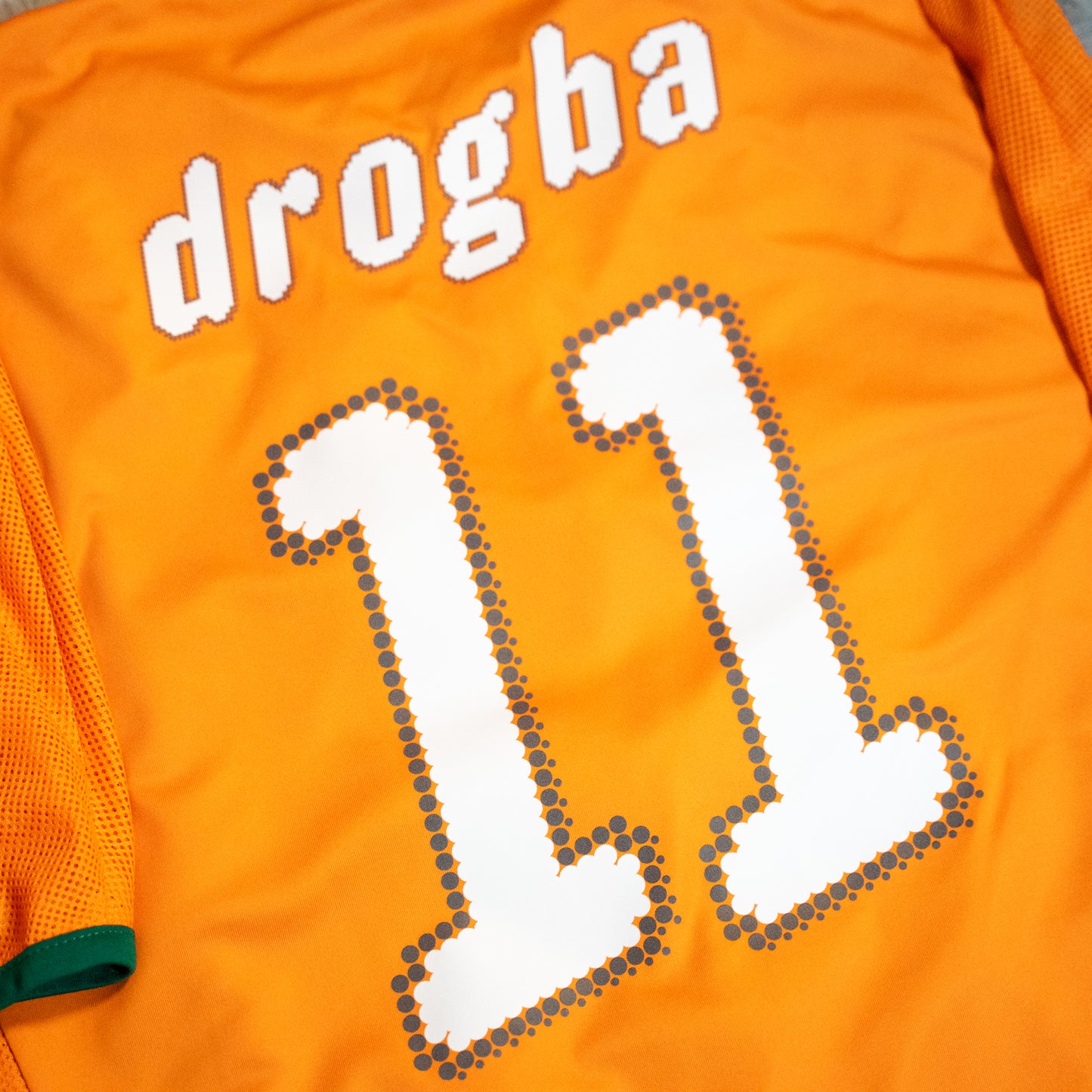 Ivory Coast 2009-10 Drogba #11 Home Shirt Original Football Jersey Puma L