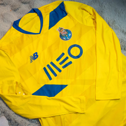 Porto 2016-17 Third Long Sleeve Yellow Football Shirt Original Jersey L New Balance