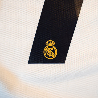 Real Madrid 2023-2024 BNWT #7 Vini Jr. Football Shirt Adidas XL Men HR3796