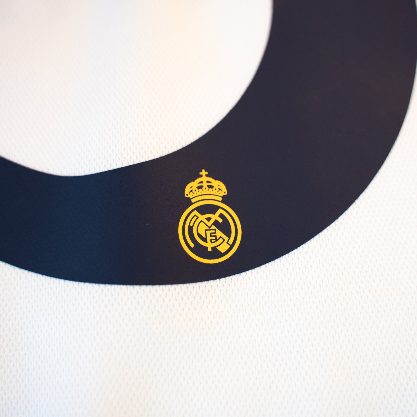 Real Madrid 2023-2024 #5 Bellingham Football Shirt Adidas XL Men HR3796