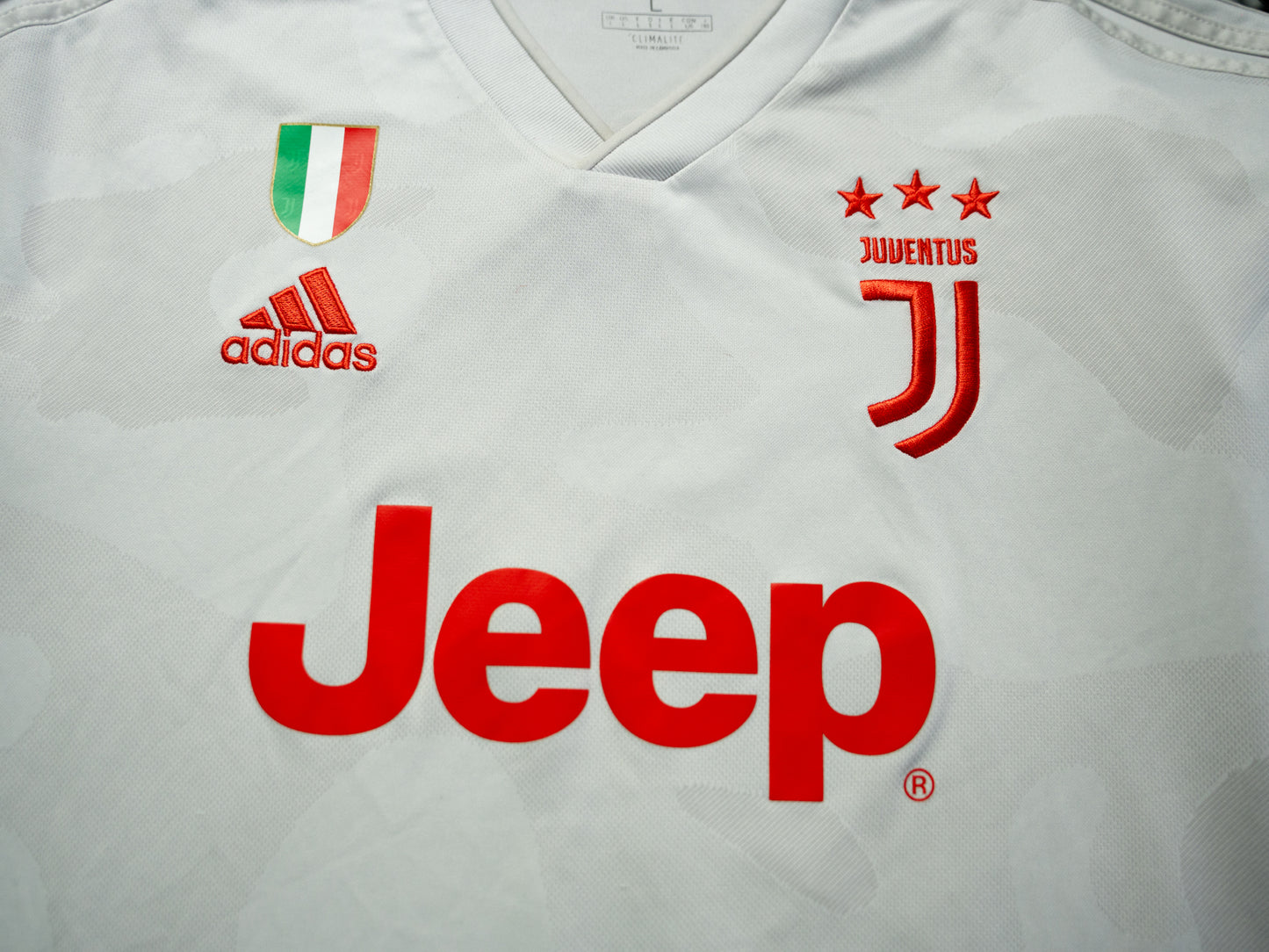 Juventus 2019-2020 Away #7 Ronaldo Football Shirt L men DW5461 adidas