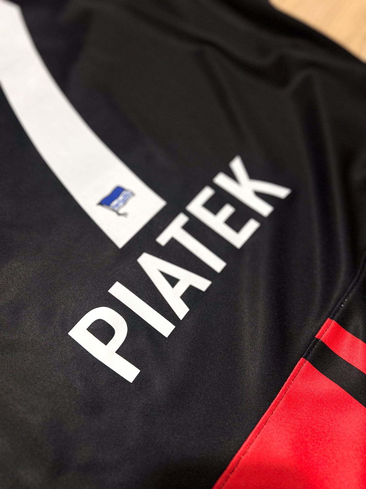 2019-2020 Hertha Berlin #7 Piątek Football Shirt Nike M men AJ5538-658