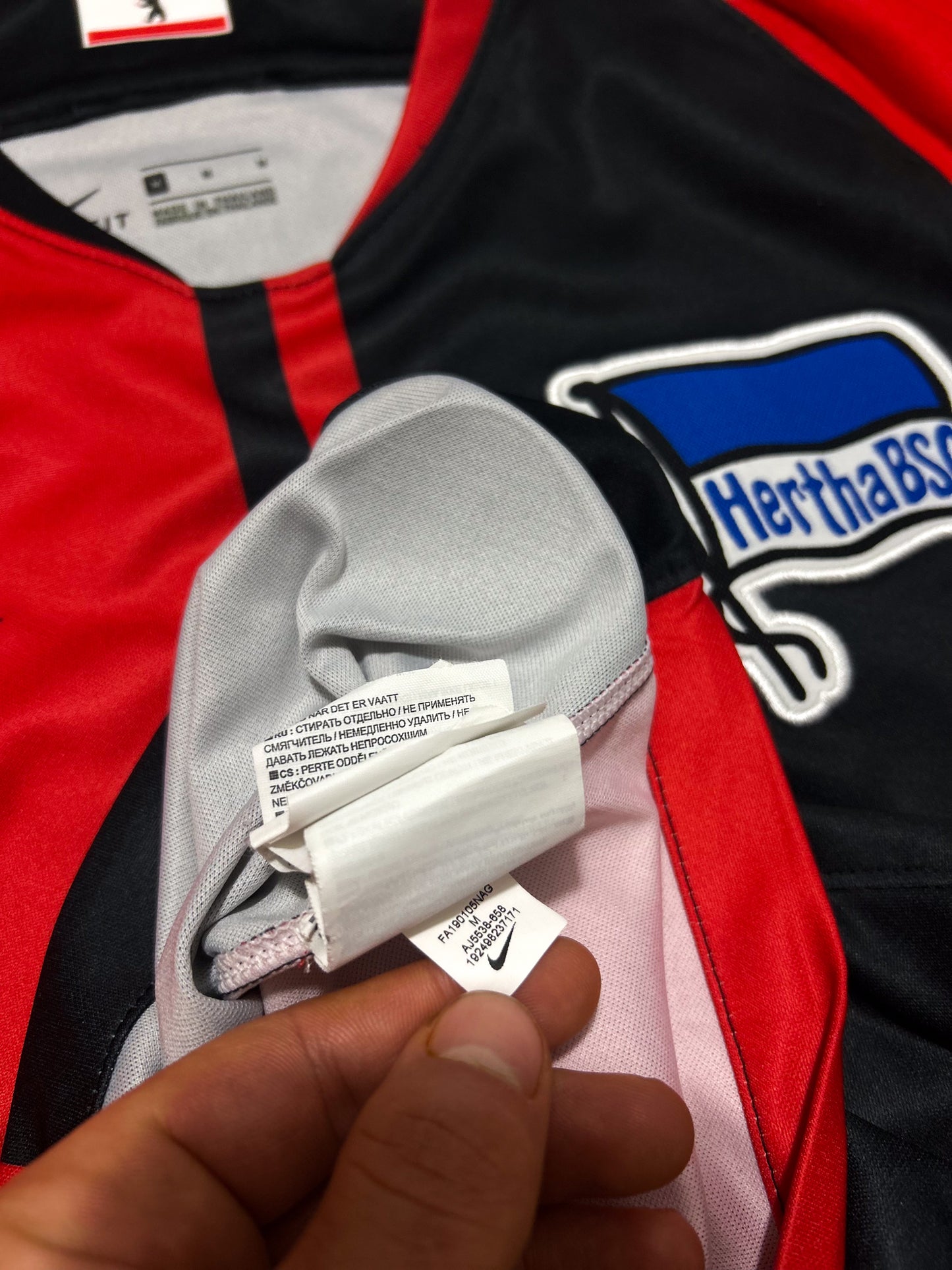 2019-2020 Hertha Berlin #7 Piątek Football Shirt Nike M men AJ5538-658