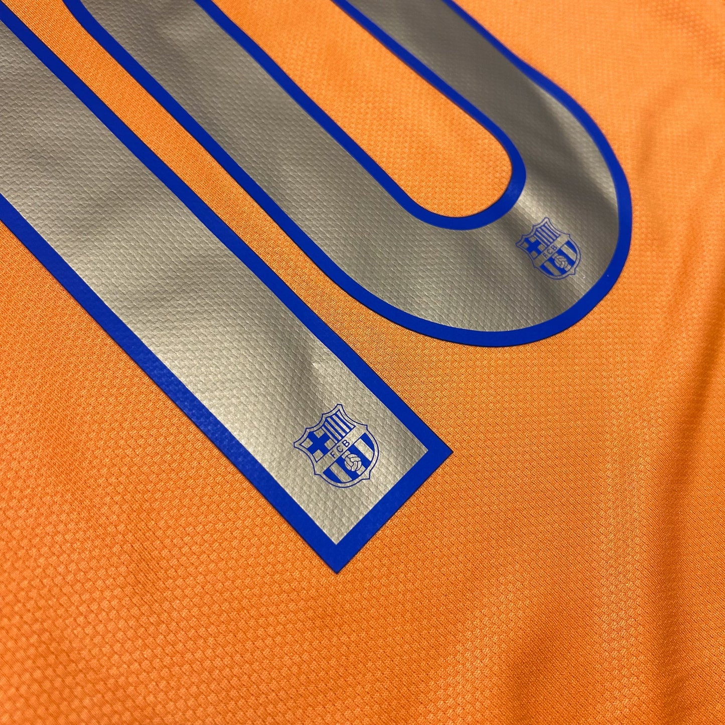 2006-2007 Barcelona away #10 Ronaldinho Football Shirt Orange L men