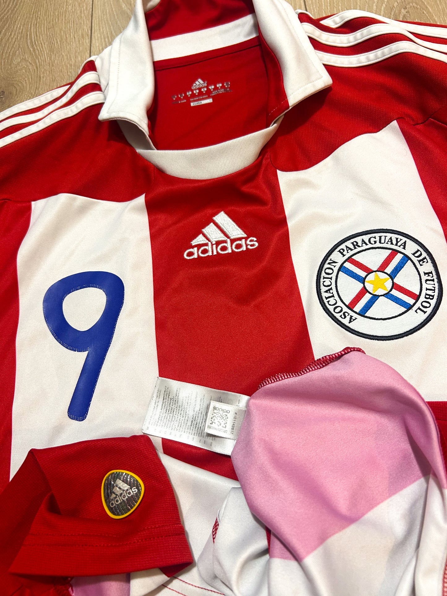 2010-2011 Paraguay #9 Santa Cruz Football Shirt National Team Home Adidas M MEN P47038